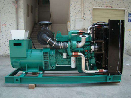 永顺1100kw康明斯柴油发电机组图片 永顺1100kw康明斯柴油发电机组图片